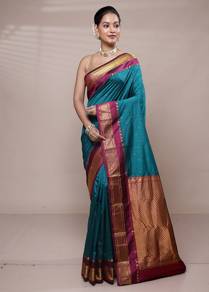 Green Kanjivaram Silk Saree With Blouse Piece