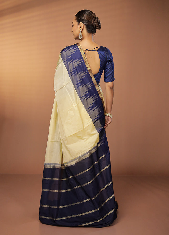 Cream Kanjivaram Silk Saree With Blouse Piece
