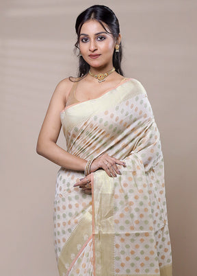 Cream Cotton Saree With Blouse Piece