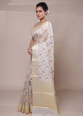 Cream Cotton Saree With Blouse Piece