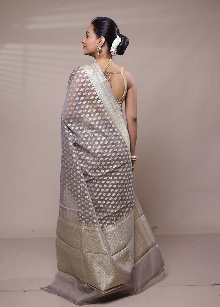 Grey Kora Silk Saree With Blouse Piece