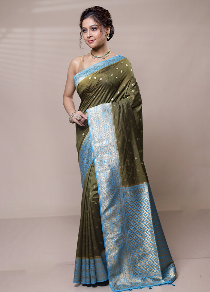 Green Dupion Silk Saree With Blouse Piece