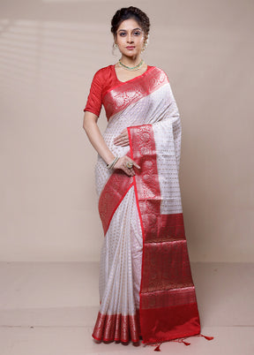 White Georgette Saree With Blouse Piece