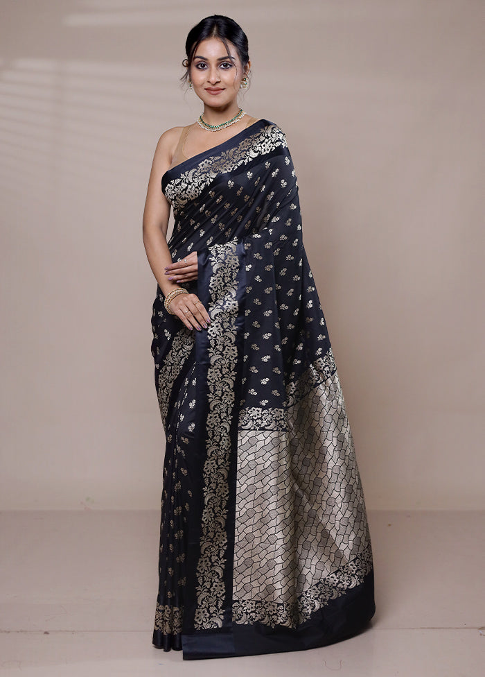 Black Katan Silk Saree With Blouse Piece