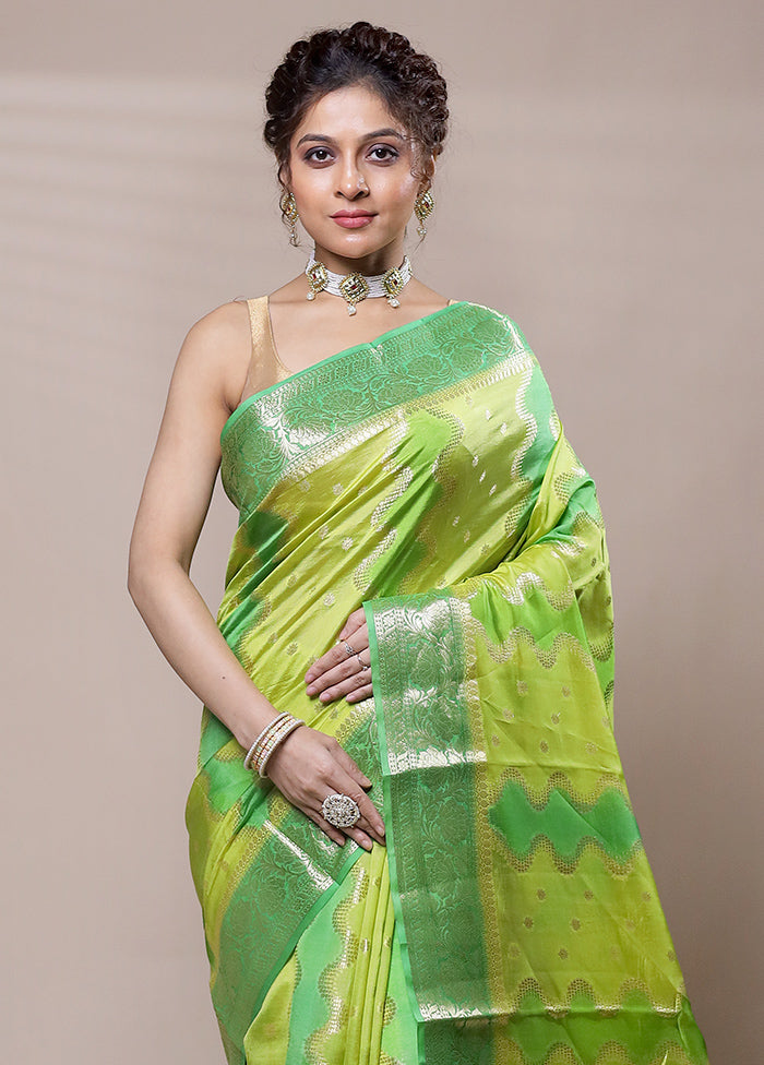 Green Dupion Silk Saree With Blouse Piece