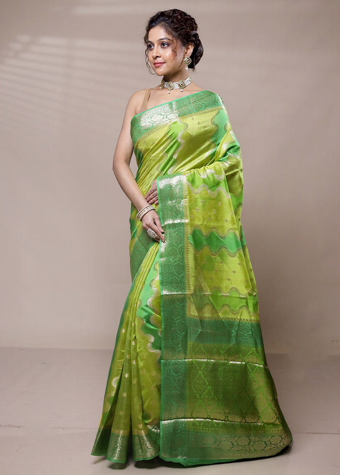 Green Dupion Silk Saree With Blouse Piece