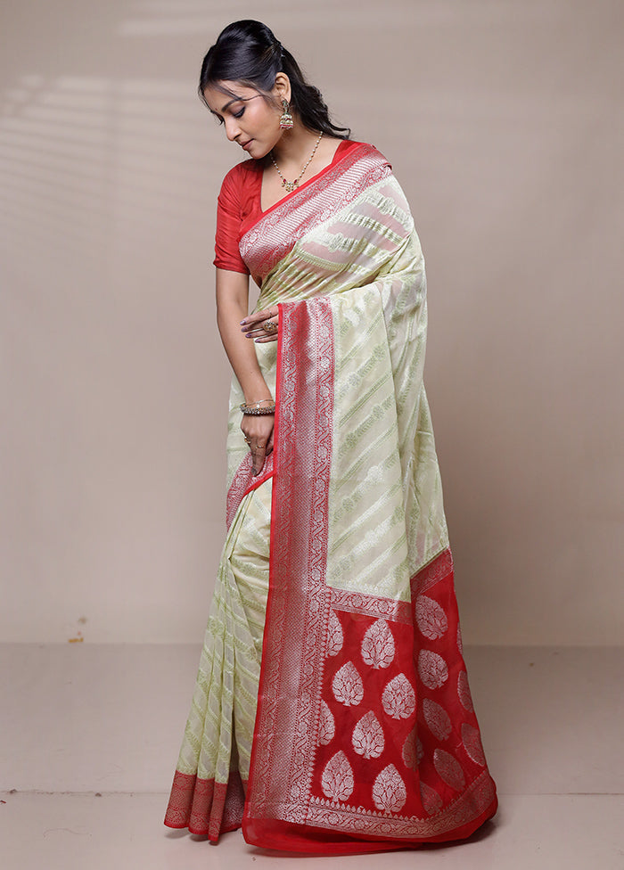 Green Organza Saree With Blouse Piece