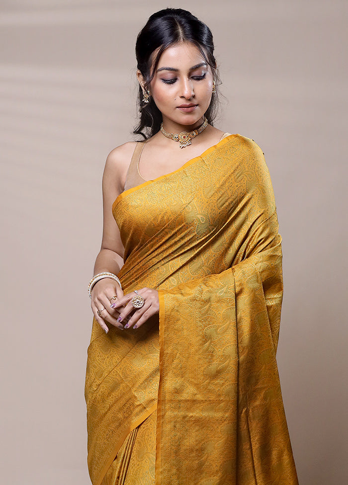 Yellow Jamewar Silk Saree With Blouse Piece