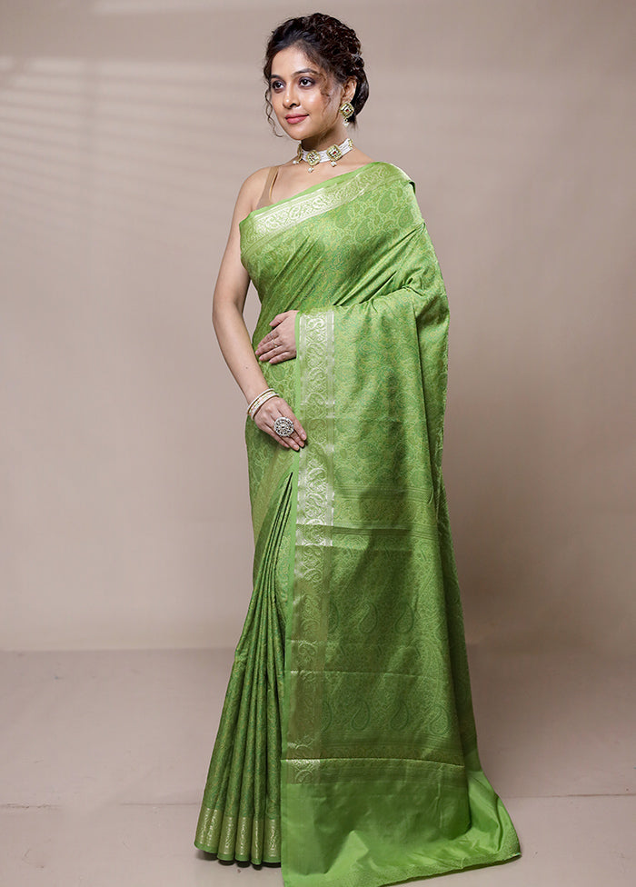 Green Jamewar Silk Saree With Blouse Piece