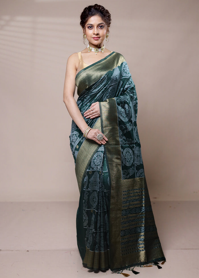 Green Dupion Silk Saree With Blouse Piece