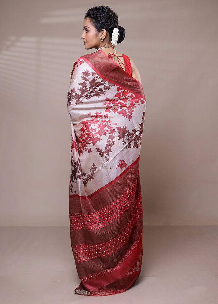 Cream Tussar Silk Saree With Blouse Piece