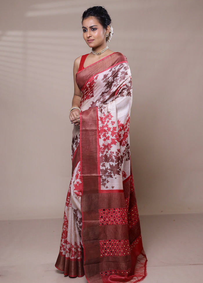 Cream Tussar Silk Saree With Blouse Piece