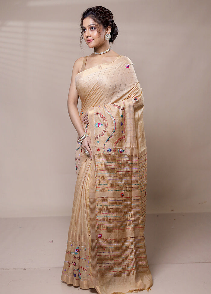 Cream Tussar Silk Saree With Blouse Piece