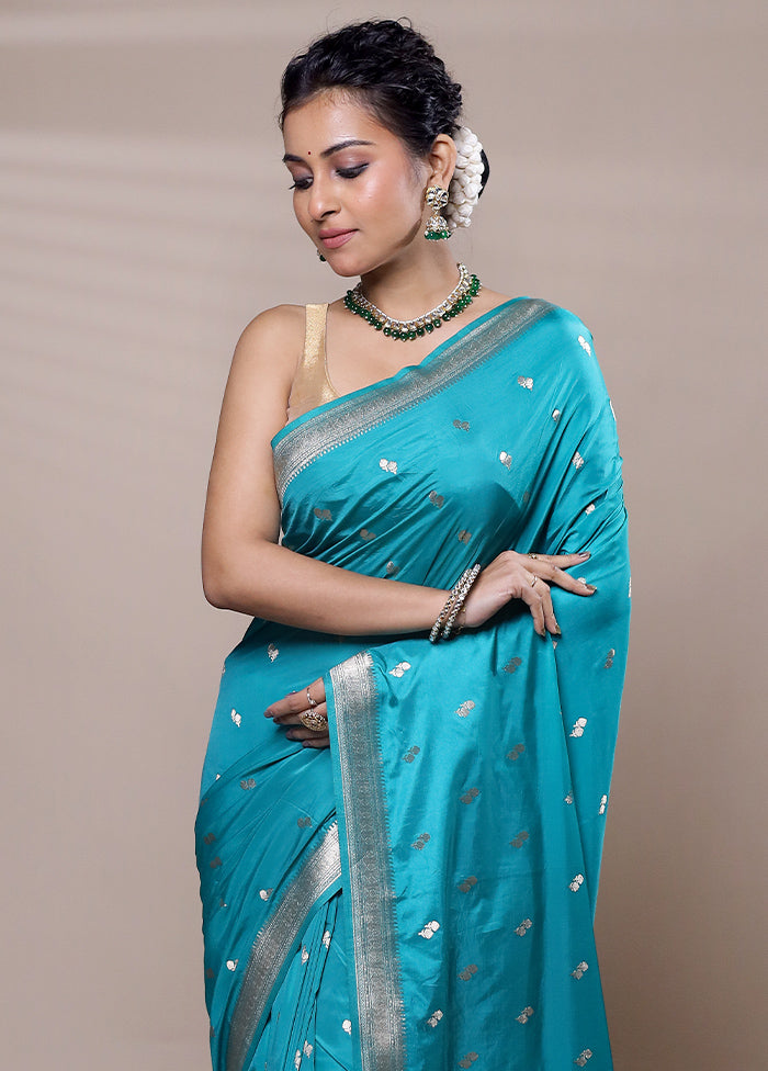 Blue Dupion Silk Saree With Blouse Piece