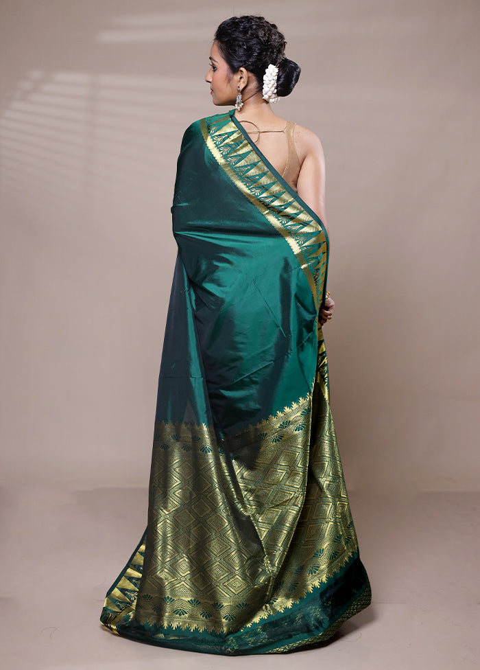 Green Kanjivaram Silk Saree With Blouse Piece