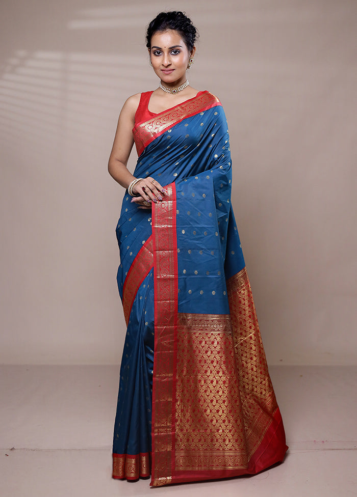 Blue Kanjivaram Silk Saree With Blouse Piece