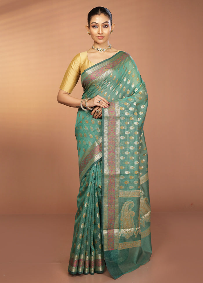 Green Pure Cotton Saree With Blouse Piece
