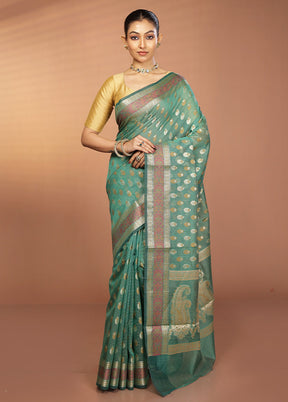 Green Pure Cotton Saree With Blouse Piece