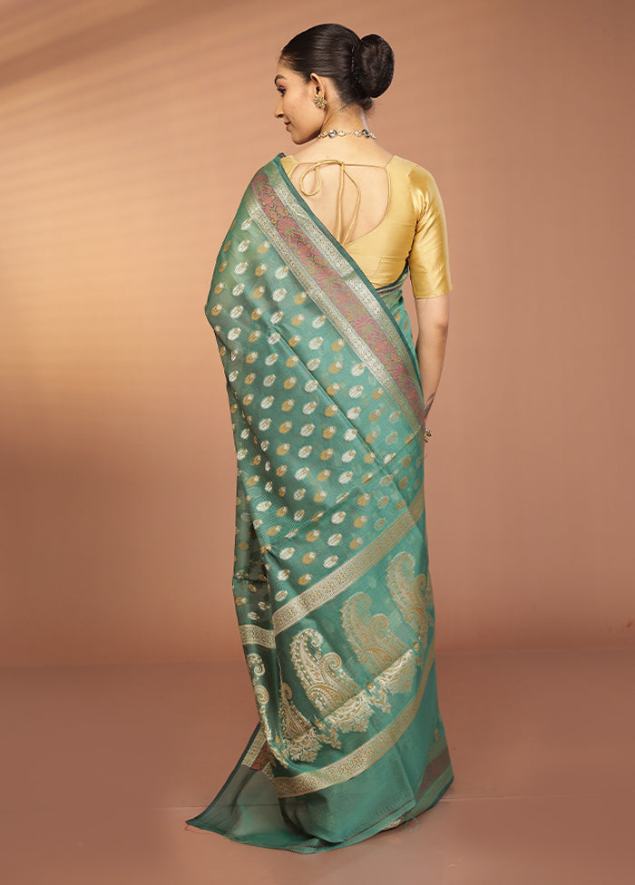 Green Pure Cotton Saree With Blouse Piece