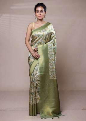 Green Dupion Silk Saree With Blouse Piece