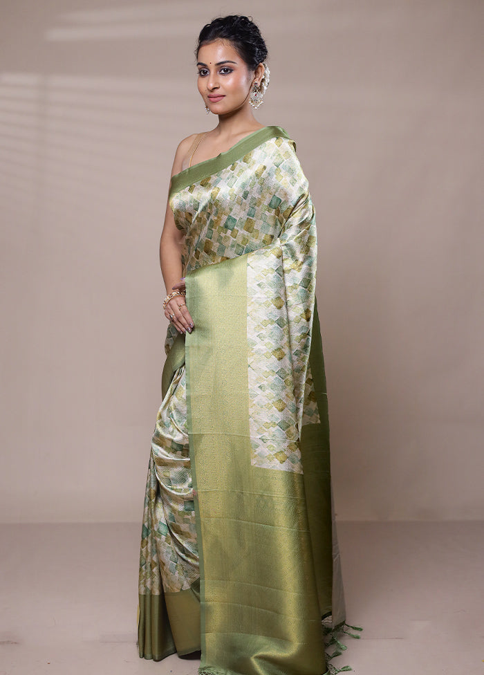 Green Dupion Silk Saree With Blouse Piece