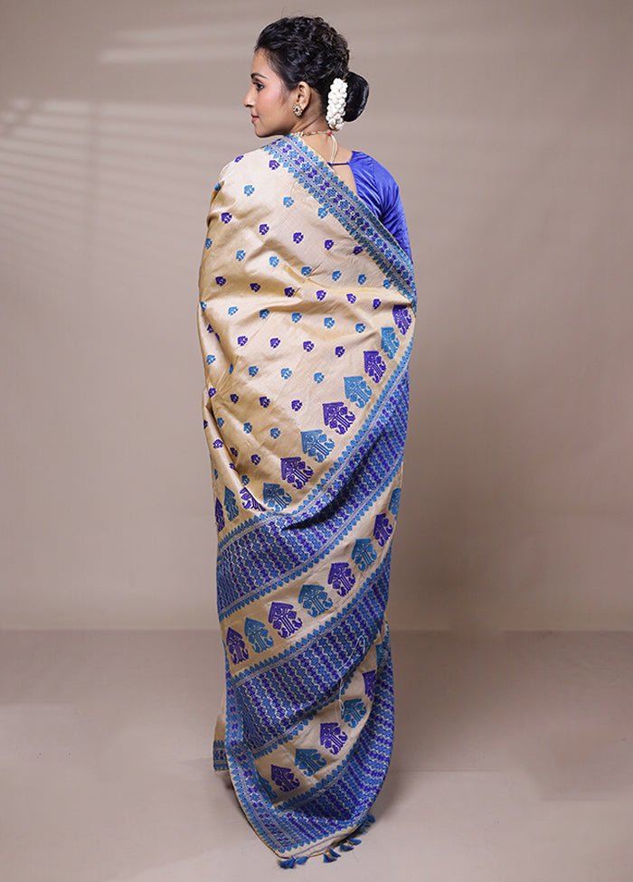 Cream Handloom Assam Pure Silk Saree With Blouse Piece