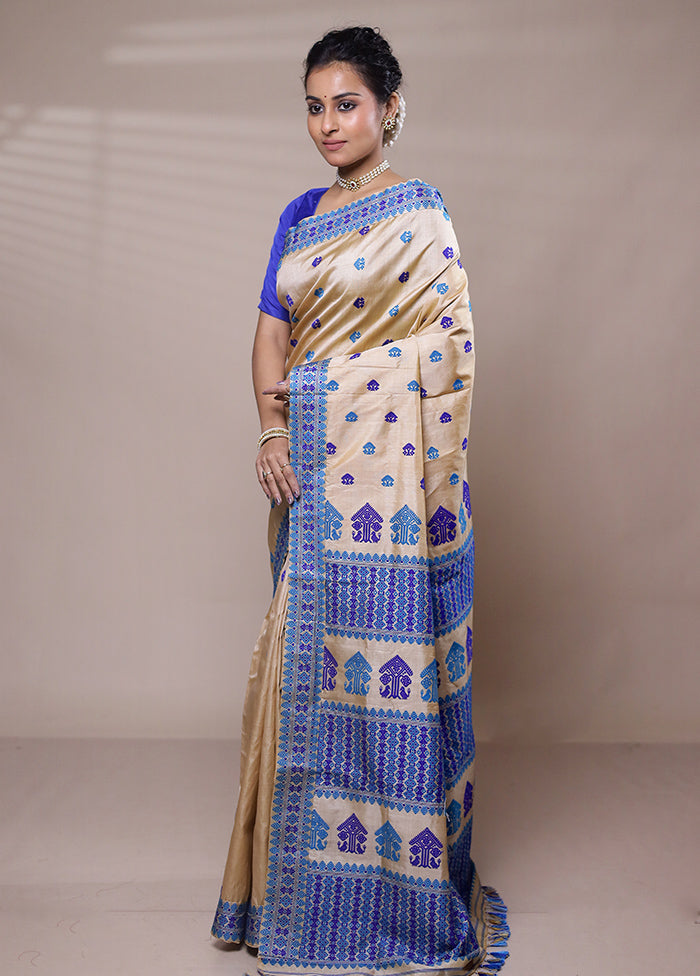 Cream Handloom Assam Pure Silk Saree With Blouse Piece