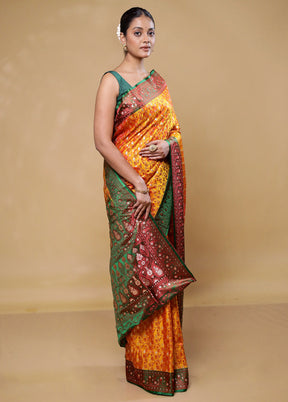 Orange Tanchoi Silk Saree With Blouse Piece