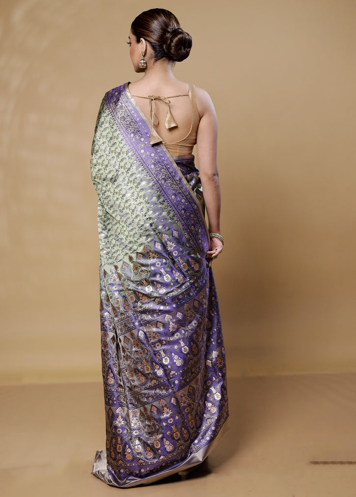 Green Tanchoi Silk Saree With Blouse Piece