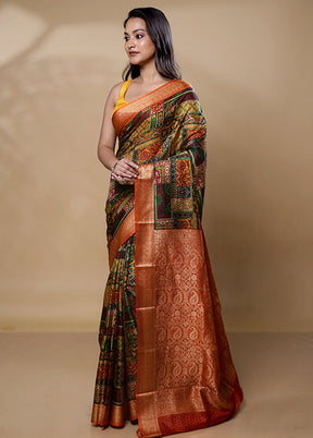 Yellow Printed Pure Silk Saree With Blouse Piece
