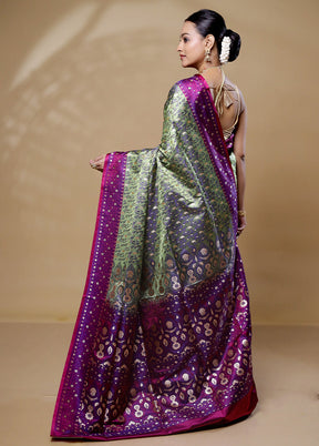 Green Tanchoi Silk Saree With Blouse Piece