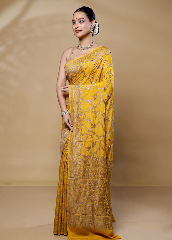 Yellow Handloom Pure Georgette Saree With Blouse Piece