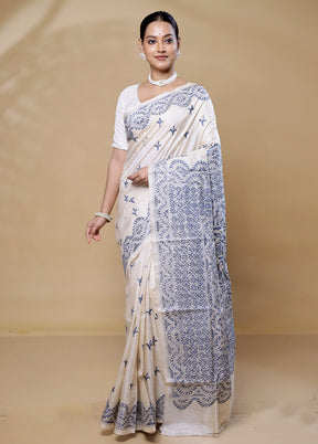 Cream Handloom Kantha Stitch Pure Silk Saree With Blouse Piece