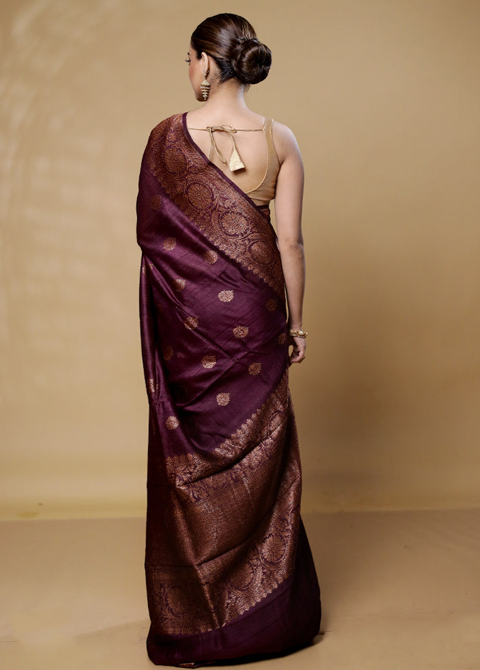 Maroon Handloom Tussar Pure Silk Saree With Blouse Piece