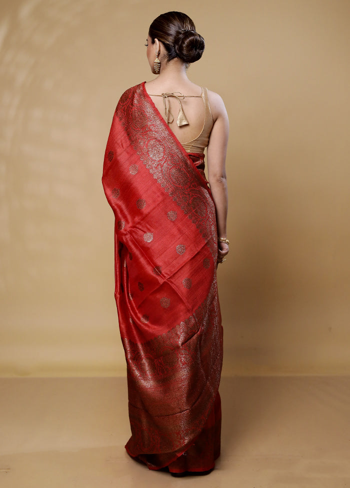 Red Handloom Tussar Pure Silk Saree With Blouse Piece