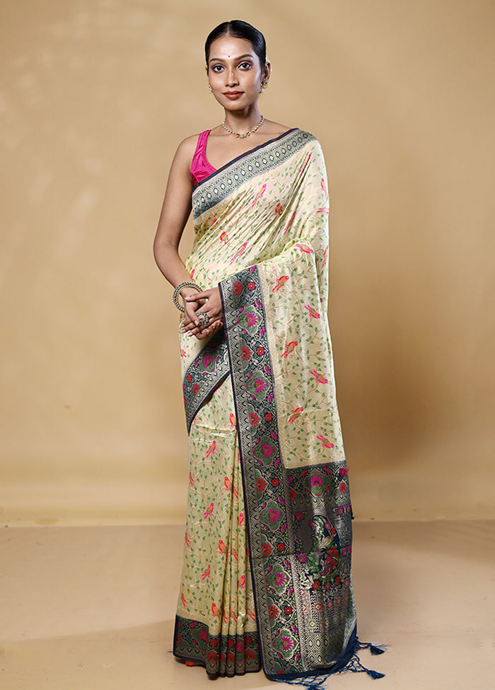 White Dupion Silk Saree With Blouse Piece