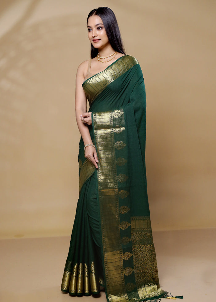 Green Dupion Silk Saree With Blouse Piece