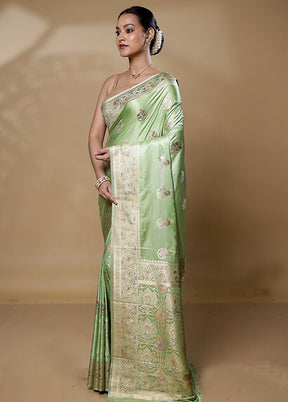 Green Dupion Silk Saree With Blouse Piece