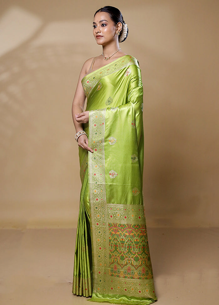 Green Dupion Silk Saree With Blouse Piece