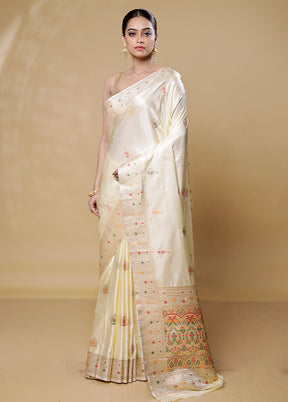 Cream Dupion Silk Saree With Blouse Piece