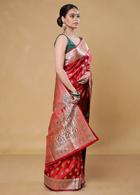 Red Handloom Banarasi Pure Silk Saree With Blouse Piece