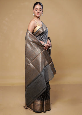 Grey Tussar Silk Saree With Blouse Piece