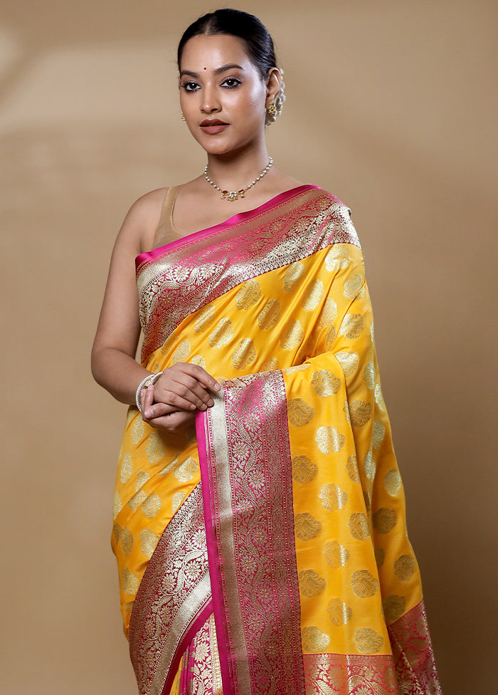 Yellow Uppada Silk Saree With Blouse Piece