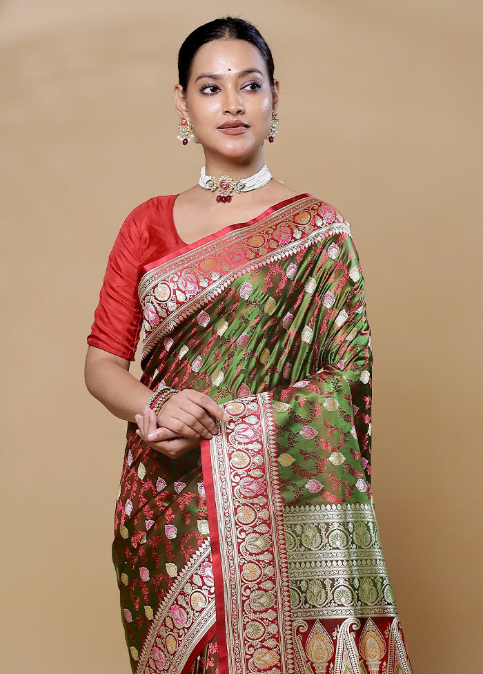 Green Handloom Tanchoi Pure Silk Saree With Blouse Piece