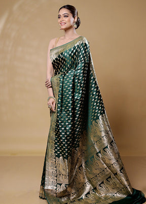 Green Handloom Banarasi Pure Silk Saree With Blouse Piece