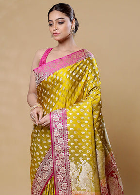 Yellow Handloom Banarasi Pure Silk Saree With Blouse Piece