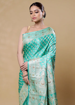 Green Handloom Banarasi Pure Silk Saree With Blouse Piece