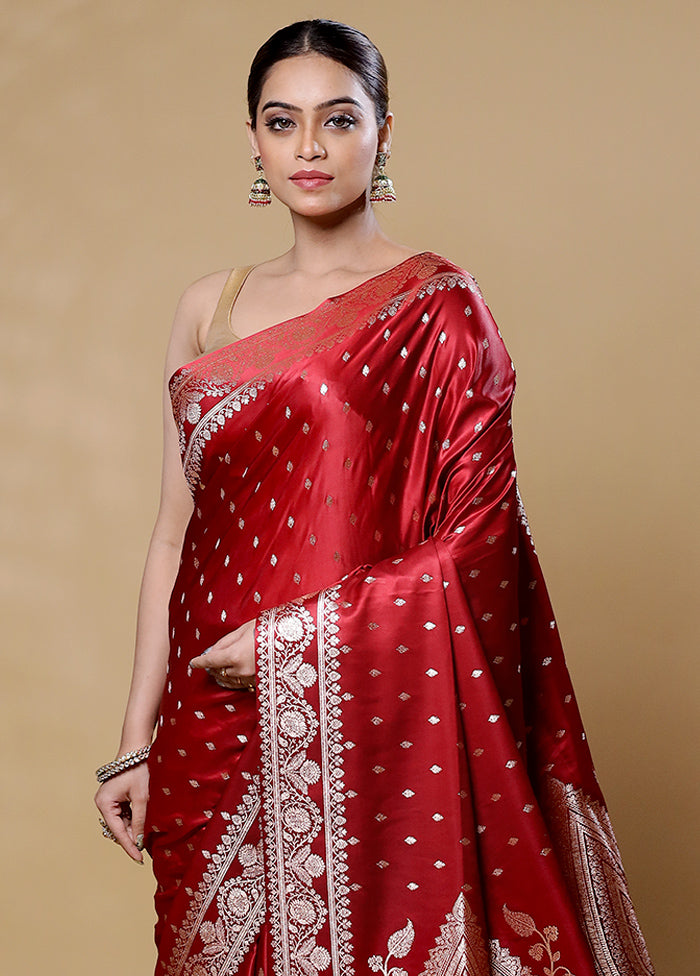 Red Banarasi Silk Saree With Blouse Piece