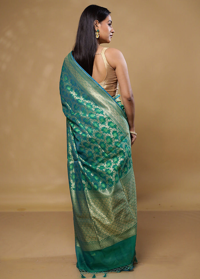 Green Kora Silk Saree With Blouse Piece