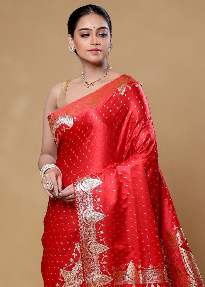 Red Banarasi Silk Saree With Blouse Piece